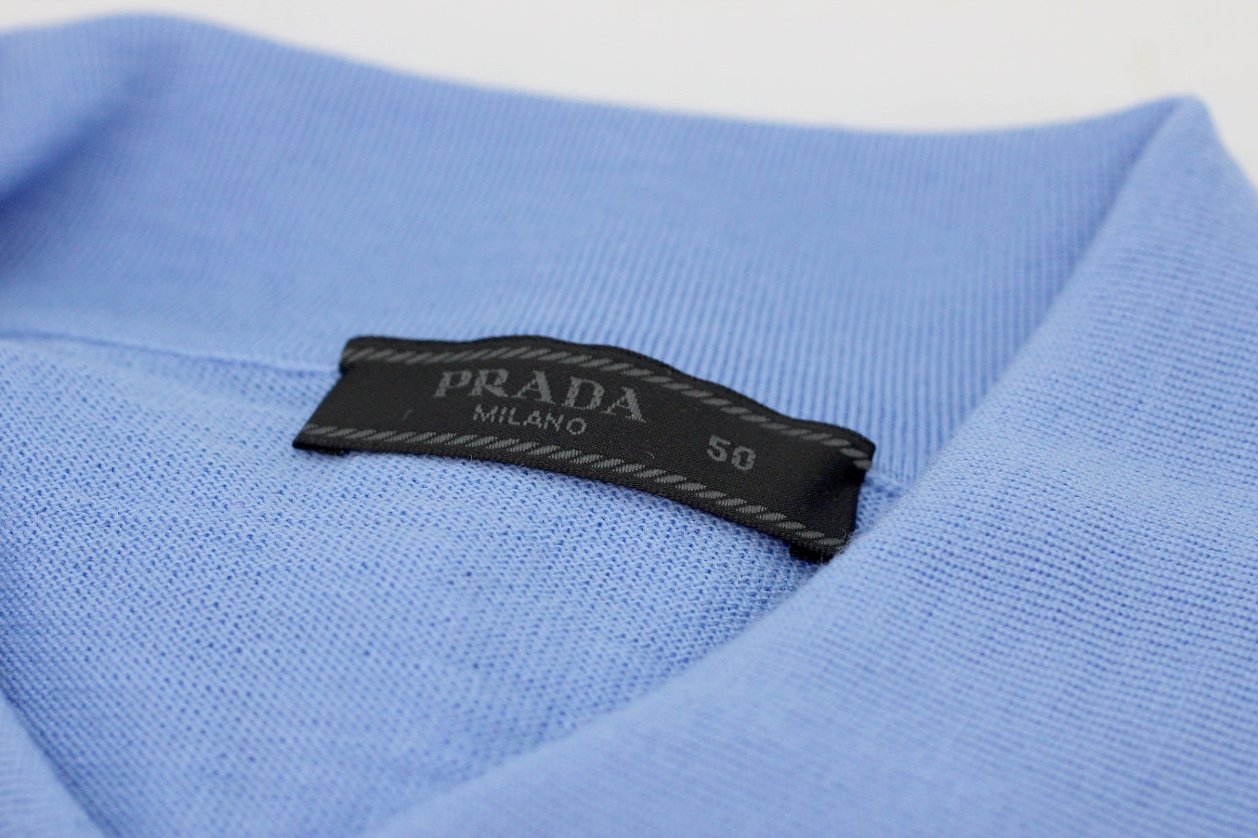 PRADA(プラダ) ニットポロ 水色 AMA2 2018 1090 DNA793 S191 1KJ9 サイズ50 ポロシャツ ウール100% - 安心保証・業界最安値の販売 福助