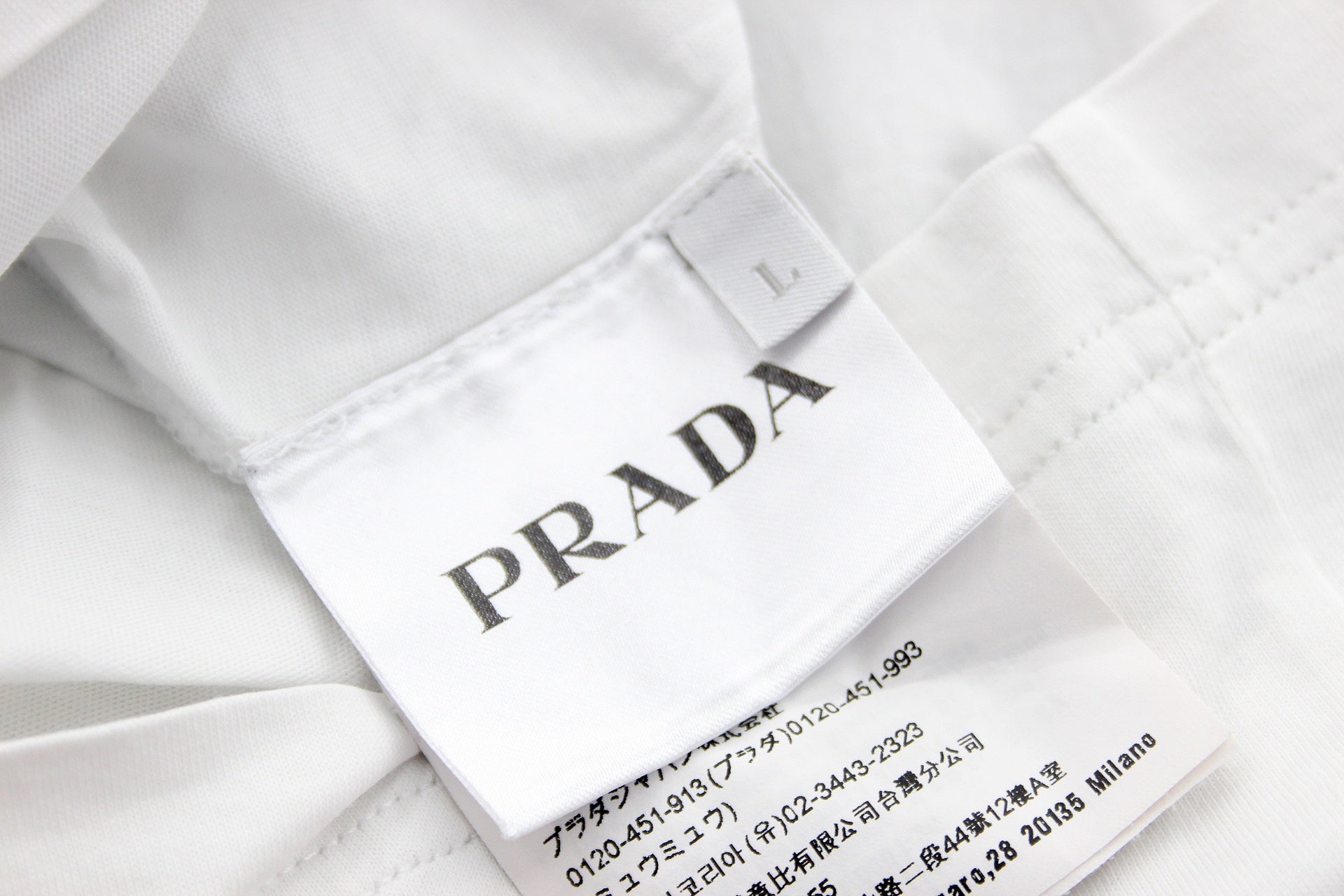 PRADA(プラダ) 白Tシャツ Lサイズ メンズ ホワイト 無地 コットン100% - 安心保証・業界最安値の販売 福助