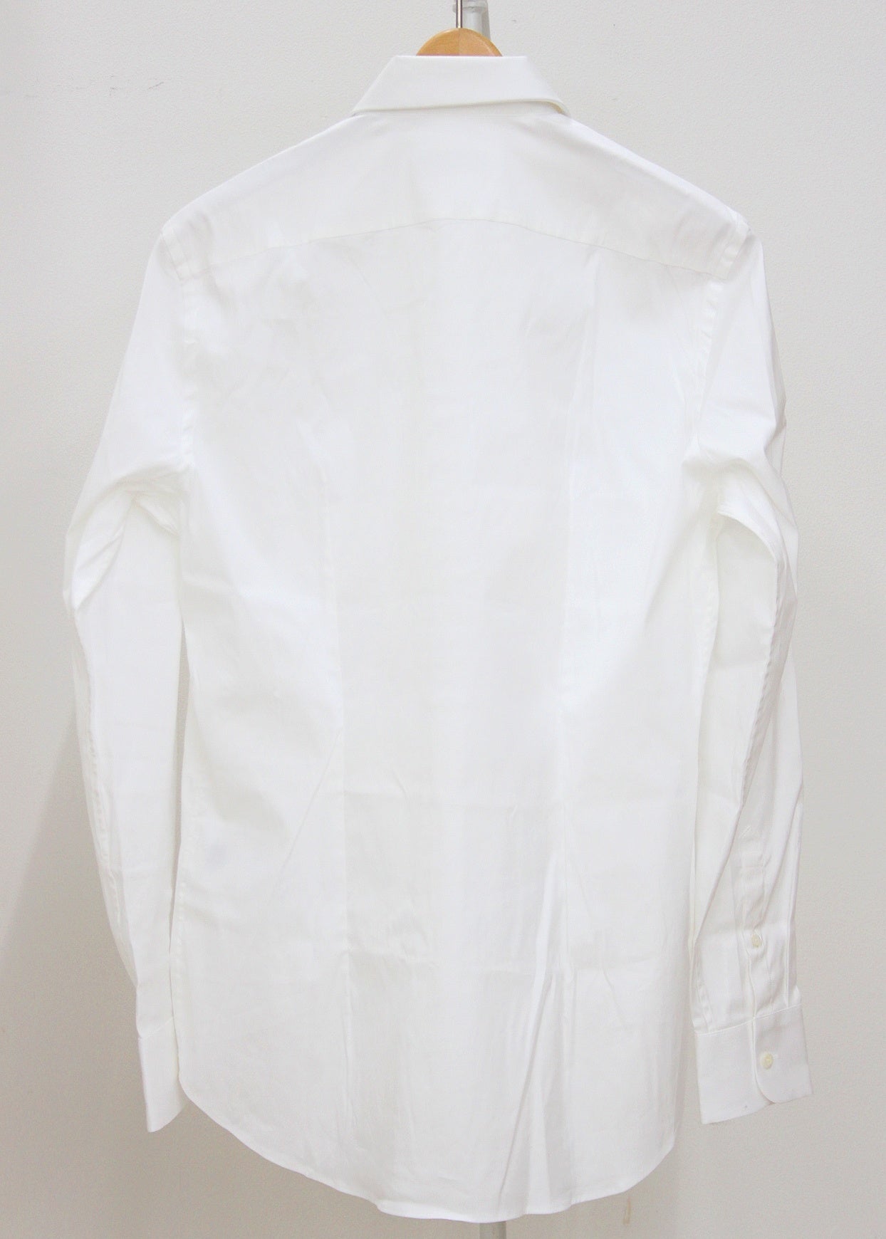 PRADA(プラダ) 長袖 Yシャツ ホワイト ACU1 2020 1550 UCM608 F62 サイズ40/15 3/4 - 安心保証・業界最安値の販売 福助