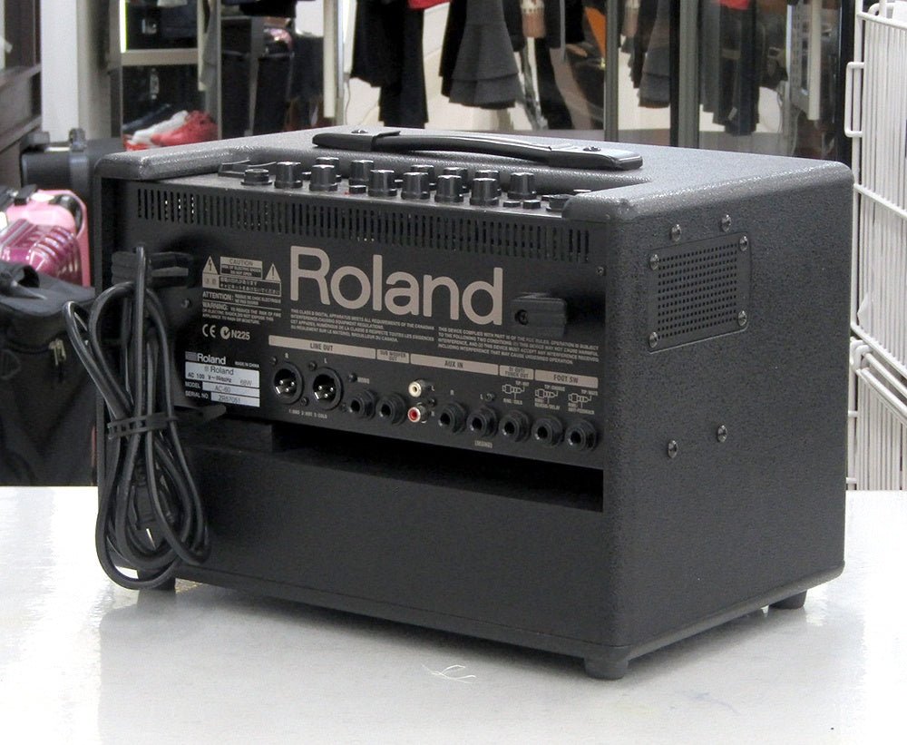 Roland/ローランド アコースティックギター用アンプ AC - 60 30+30W出力 専用キャリングケース付属 - 安心保証・業界最安値の販売 福助
