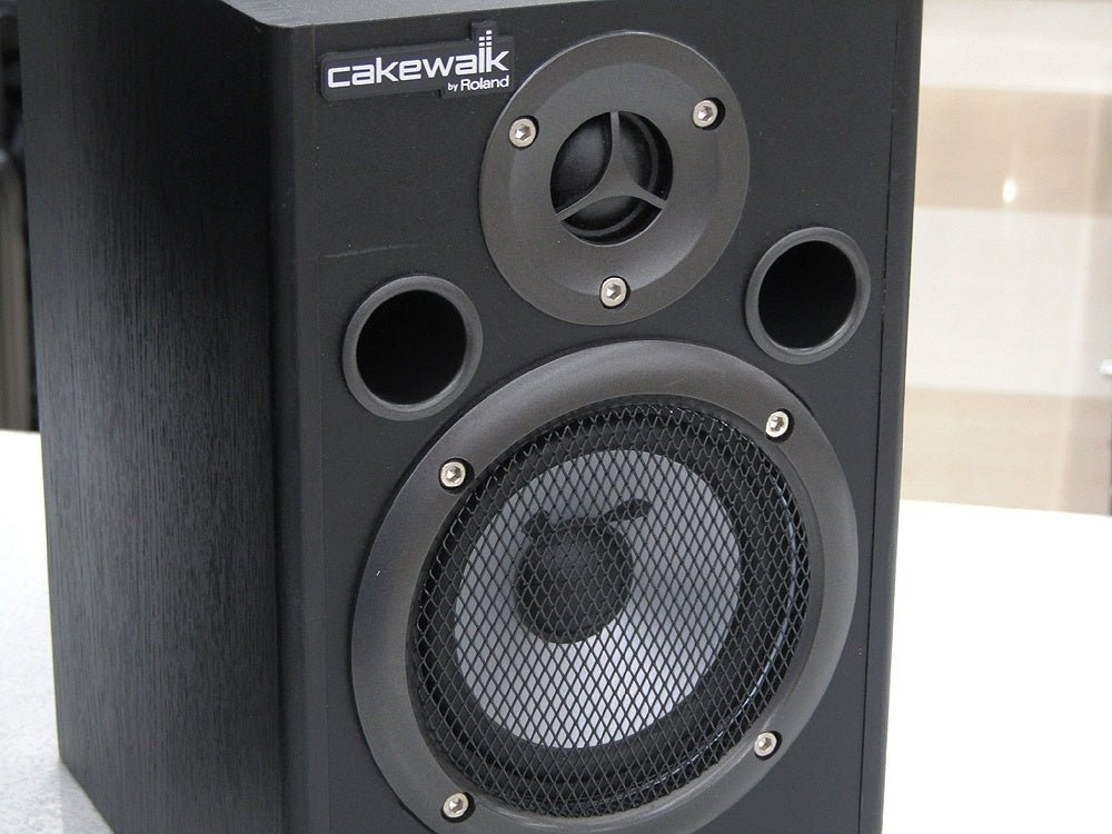 Roland ローランド MA - 15D(MA - 15DBKCW) モニタースピーカー ペア Digital Stereo Micro Monitor - 安心保証・業界最安値の販売 福助