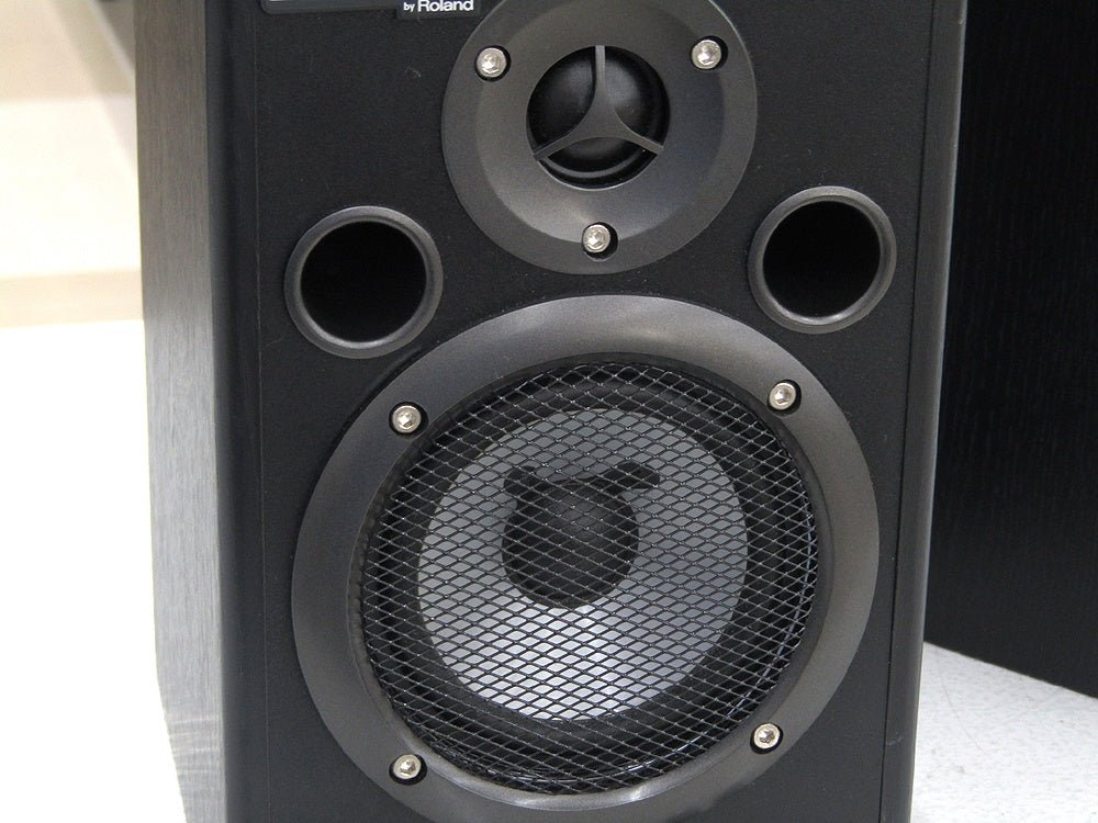 Roland ローランド MA - 15D(MA - 15DBKCW) モニタースピーカー ペア Digital Stereo Micro Monitor - 安心保証・業界最安値の販売 福助