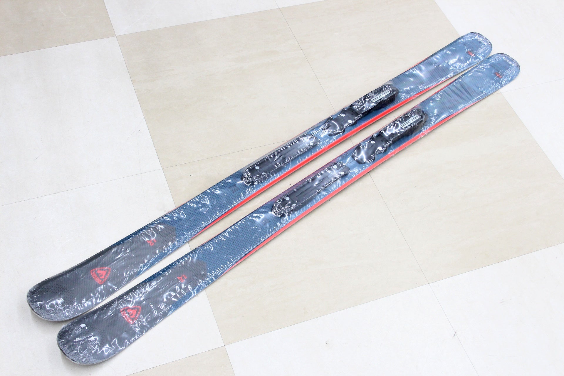ROSSIGNOL(ロシニョール) ジュニアスキー板 Experience Pro 140cm - 安心保証・業界最安値の販売 福助