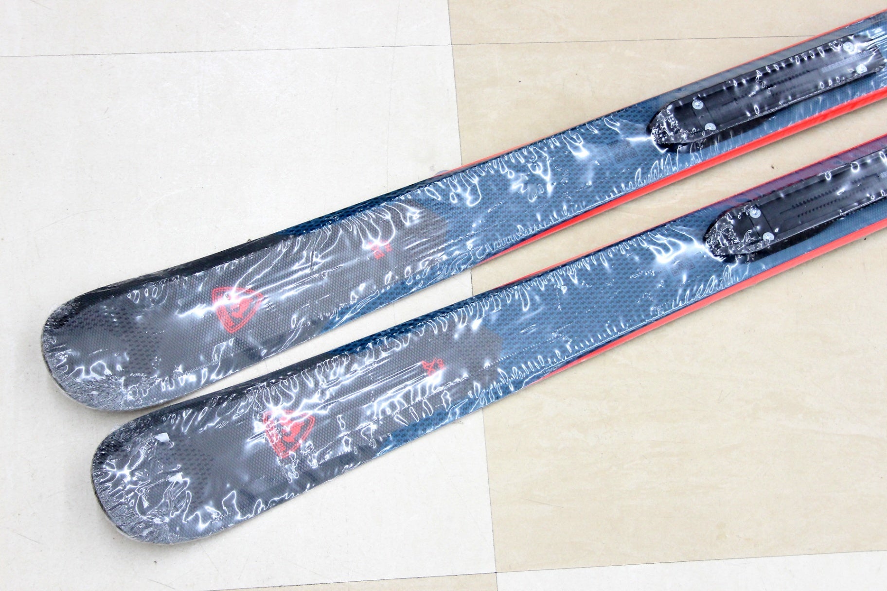 ROSSIGNOL(ロシニョール) ジュニアスキー板 Experience Pro 140cm - 安心保証・業界最安値の販売 福助