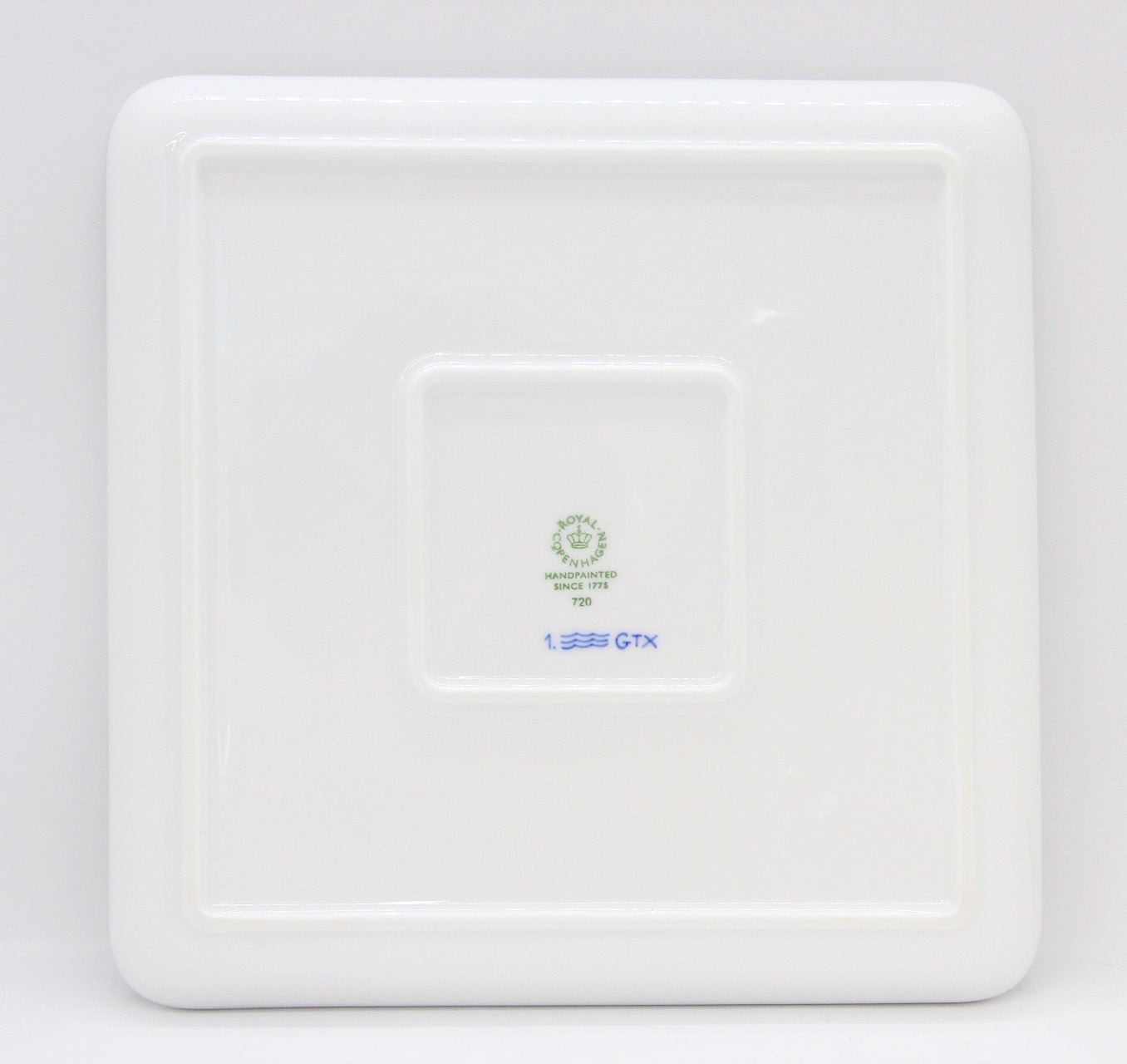 ROYAL COPENHAGEN(ロイヤルコペンハーゲン) ブルーフルーテッド プレイン スクエアディッシュ 20cm プレート 2枚セット - 安心保証・業界最安値の販売 福助