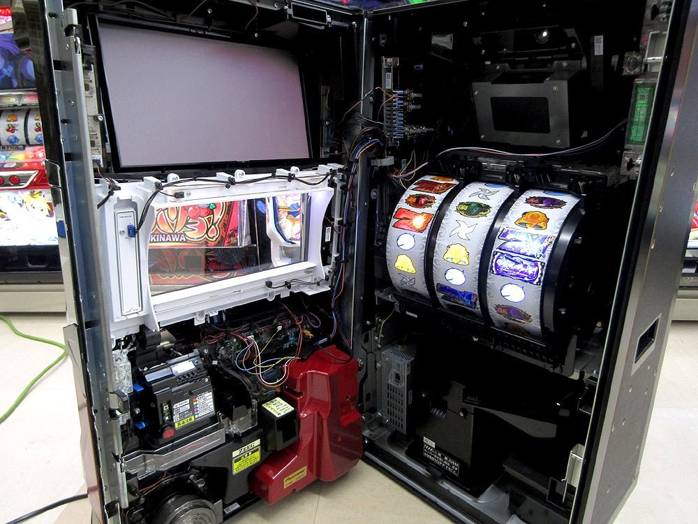 パチスロ実機 Sammy サミー 6.5号機 甲鉄城のカバネリ コイン不要機搭載 100V対応 Vol調節有 - 安心保証・業界最安値の販売 福助