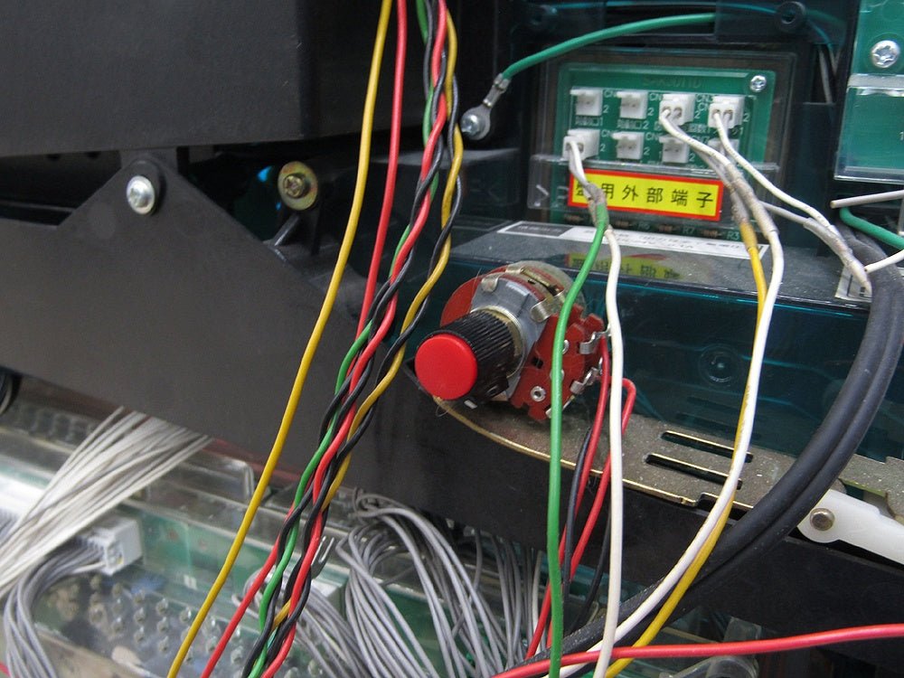 パチンコ実機 SANKYO 三共 CRフィーバー湯けむり紀行 SF - T 循環加工済み 鍵無し - 安心保証・業界最安値の販売 福助