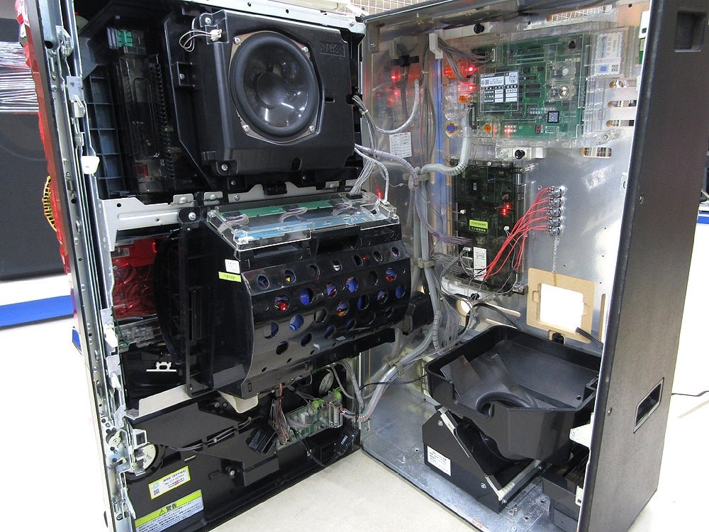 パチスロ実機 SANYO/三洋 聖闘士星矢 海皇覚醒 コイン不要機搭載 100V対応 Vol調節有 5号機 - 安心保証・業界最安値の販売 福助