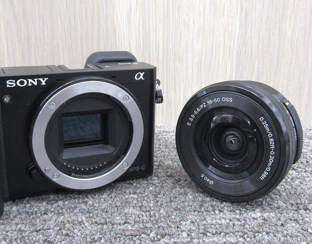 SONY ソニー ミラーレス一眼 α6000 パワーズームレンズキット E PZ 16-50mm F3.5-5.6 OSS ブラック ILCE-6000L B - 電動工具・楽器・ブランド・住設家電も総合リユース｜リサイクルショップ福助