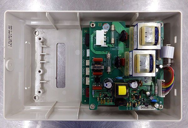 SUNTECH/サンテック 太陽光発電パワーコンディショナ GP27A + 送信ユニット GP - PCM2 - TX セット 2010年製 動作未確認 - 安心保証・業界最安値の販売 福助