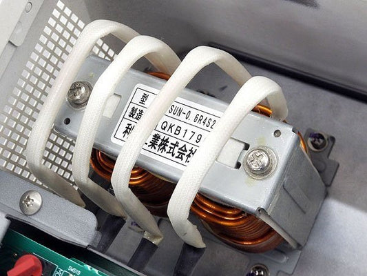 SUNTECH/サンテック 太陽光発電パワーコンディショナ GP27A + 送信ユニット GP - PCM2 - TX セット 2010年製 動作未確認 - 安心保証・業界最安値の販売 福助