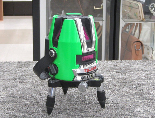 TAJIMA タジマ ZEROG - KJY レーザー墨出し器 乾電池専用 - 電動工具・楽器・ブランド・住設家電も総合リユース｜リサイクルショップ福助