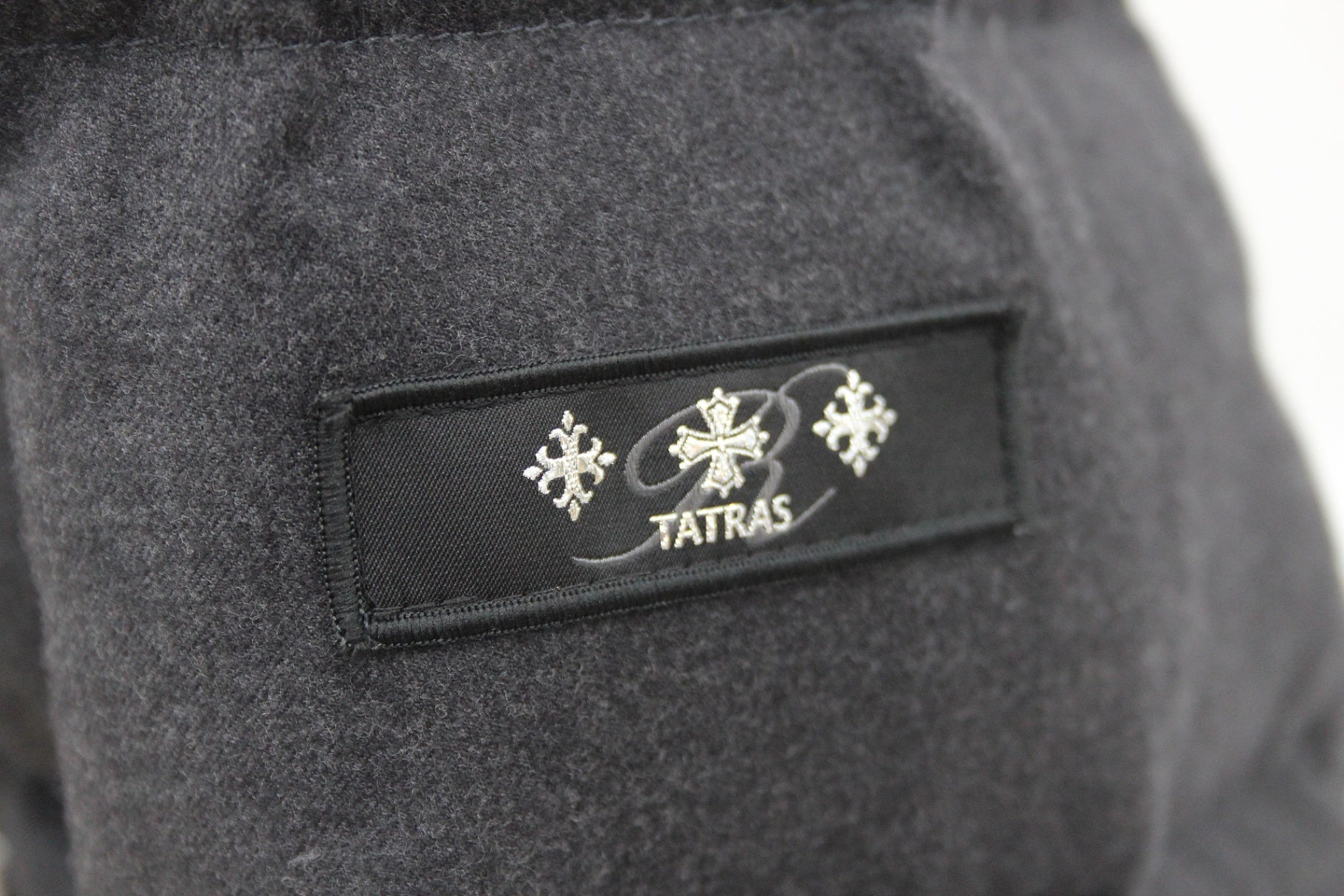 TATRAS(タトラス) メンズ ダウンジャケット Rライン DOMIZIANO MTAT20A4289 - D size03 - 安心保証・業界最安値の販売 福助