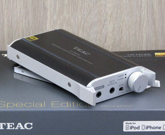 TEAC ティアック DAC搭載ポータブルヘッドフォンアンプ HA-P50SE-B ハイレゾ音源対応 ヘッドホンアンプ - 電動工具・楽器・ブランド・住設家電も総合リユース｜リサイクルショップ福助