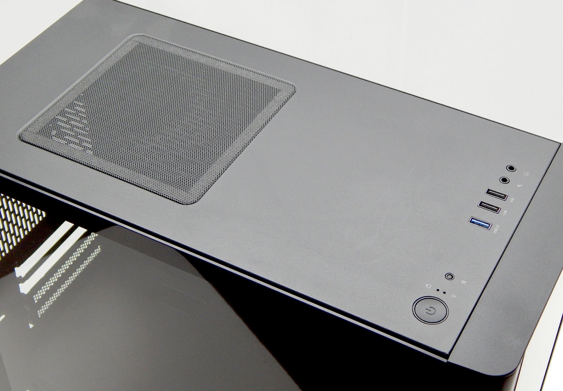 Thermaltake PCケース パソコンタワーケース - 安心保証・業界最安値の販売 福助