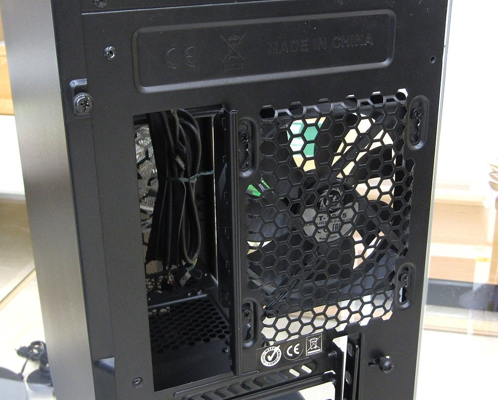 Thermaltake PCケース パソコンタワーケース - 安心保証・業界最安値の販売 福助