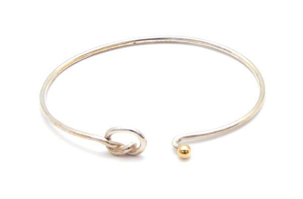 (ティファニー)TIFFANY&Co. コンビ フック&アイ バングル ラブノット　シルバー925/K18イエローゴールド レディース - 安心保証・業界最安値の販売 福助