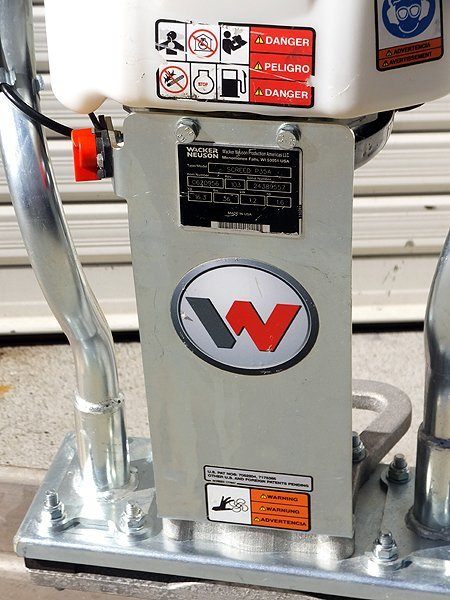 札幌市限定販売 Wacker Neuson/ワッカーノイソン ウェットスクリード P35A エンジン始動OK (Honda GX35内蔵) 1.6馬力 - 安心保証・業界最安値の販売 福助