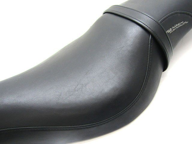 ハーレーダビッドソン スポーツスター XL 1200 883 純正 ダブルシート RDW - 92/61 - 0067 バッドランダーシート - 安心保証・業界最安値の販売 福助