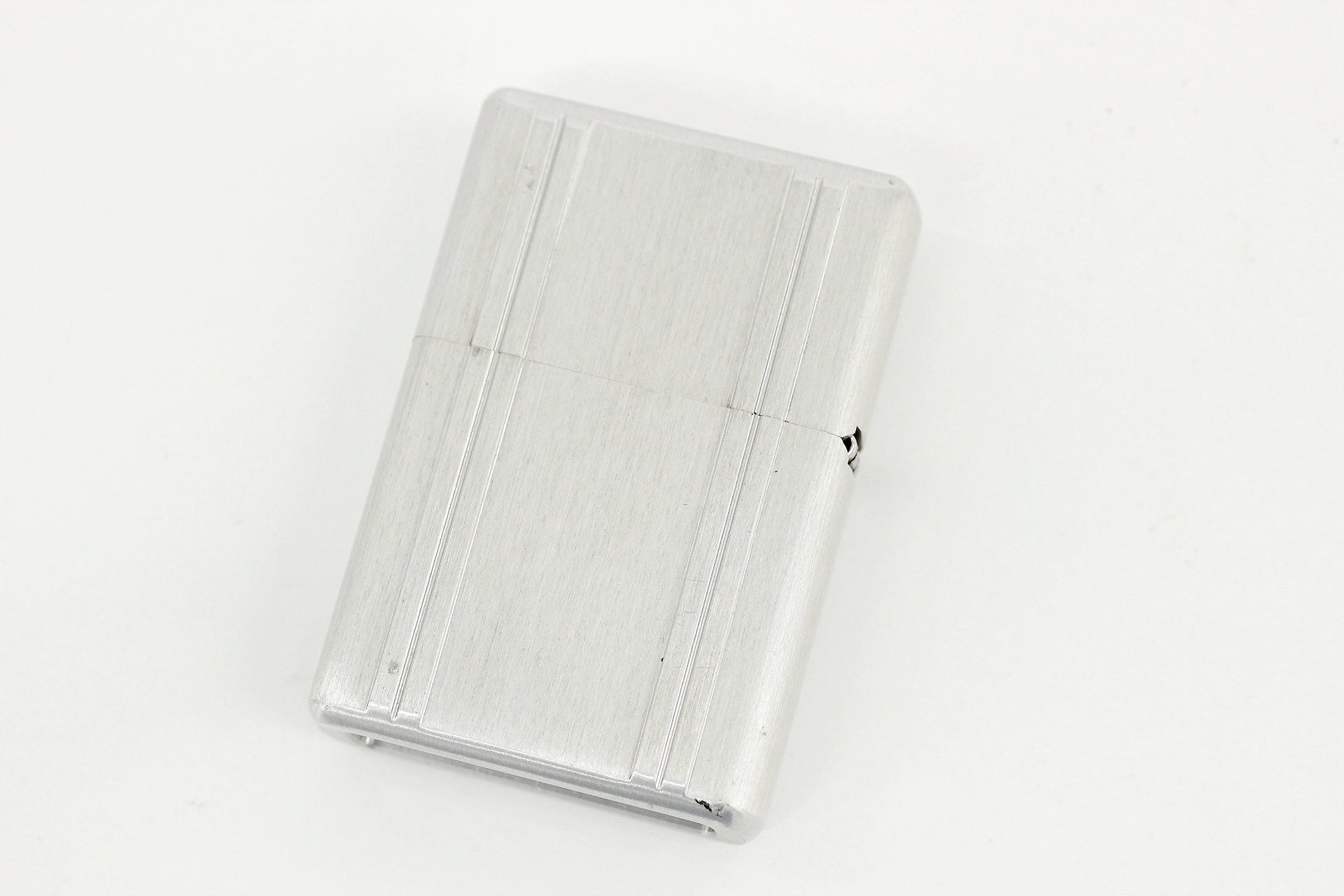ZERO HALLIBURTON(ゼロハリバートン) zippo ジッポー オイルライター 02年製 - 電動工具・楽器・ブランド・住設家電も総合リユース｜リサイクルショップ福助
