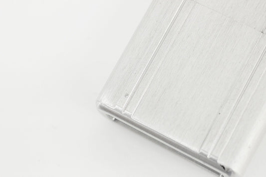 ZERO HALLIBURTON(ゼロハリバートン) zippo ジッポー オイルライター 02年製 - 電動工具・楽器・ブランド・住設家電も総合リユース｜リサイクルショップ福助
